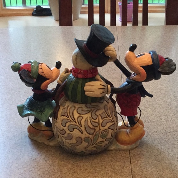 Jim Shore Mickey, Minnie and Snowman - Picture 2 of 6